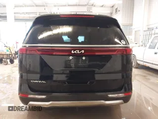 2024 Kia Carnival SX Prestige with VIN KNDNE5H39R6423849, listed as a IAAI auction lot 41586526 with 17,545 mi miles and . Bid and sale history available at DreamBid. Image 16.