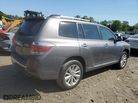 2013 Toyota Highlander Hybrid Limited with VIN JTEDC3EH9D2018074, listed as a Copart auction lot 69518114 with 73,111 mi miles and Salvage Title. Bid and sale history available at carsss.com. Image 3.