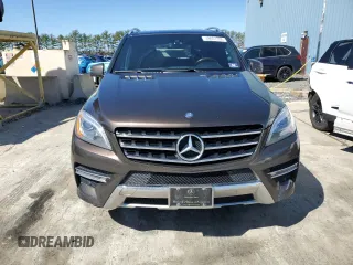 2015 Mercedes-Benz M 400 with VIN 4JGDA5GB7FA502618, listed as a Copart auction lot 49651335 with 141,495 mi miles and Clean Title. Bid and sale history available at DreamBid. Image 5.