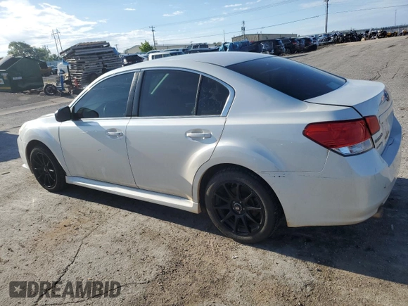 2014 Subaru Legacy 2.5i z VIN 4S3BMCA68E3006488, wystawiony jako Copart lot #55302575 z przebiegiem 168 614 mil mil oraz Szkoda całkowita • Salvage title. Historia ofert i sprzedaży dostępna na DreamBid. Obrazek 2.