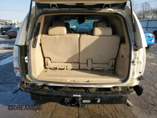 2012 Chevrolet Tahoe LTZ с VIN 1GNSCCE08CR210296, выставлен на аукционе Copart как лот 42102565 с пробегом 193 473 миль миль и Списание • Salvage title. История ставок и продаж доступна на DreamBid. Изображение 6.
