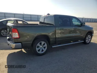 2021 Ram 1500 Big Horn z VIN 1C6RREFM8MN630286, wystawiony jako Copart lot #52309255 z przebiegiem 101 138 mil mil oraz Szkoda całkowita • Salvage title. Historia ofert i sprzedaży dostępna na DreamBid. Obrazek 3.