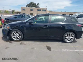 2015 Lexus CT 200h Hybrid with VIN JTHKD5BH7F2230451, listed as a IAAI auction lot 42024891 with 204,561 mi miles. Bid and sale history available at carsss.com. Image 14.
