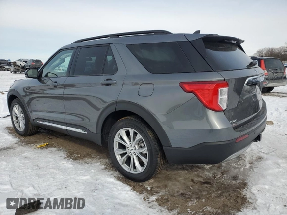 2024 Ford Explorer XLT with VIN 1FMSK8DH5RGA59658, listed as a Copart auction lot 45171085 with 7,960 mi miles and Salvage Title. Bid and sale history available at carsss.com. Image 2.