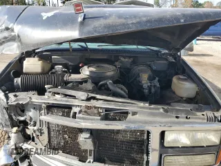 1991 GMC Sierra 1500 with VIN 1GTDC14H4MZ526745, listed as a Copart auction lot 82861084 with 227,672 mi miles and Salvage Title. Bid and sale history available at DreamBid. Image 11.