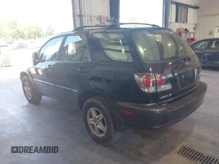 2003 Lexus RX 300 z VIN JTJHF10UX30309194, wystawiony jako IAAI lot #42334890 z przebiegiem 209 683 mil mil oraz . Historia ofert i sprzedaży dostępna na DreamBid. Obrazek 3.