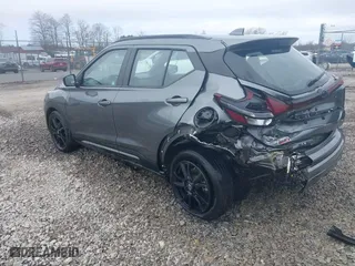 2022 Nissan Kicks SR with VIN 3N1CP5DV7NL505476, listed as a IAAI auction lot 41910024 with 29,149 mi miles. Bid and sale history available at carsss.com. Image 3.