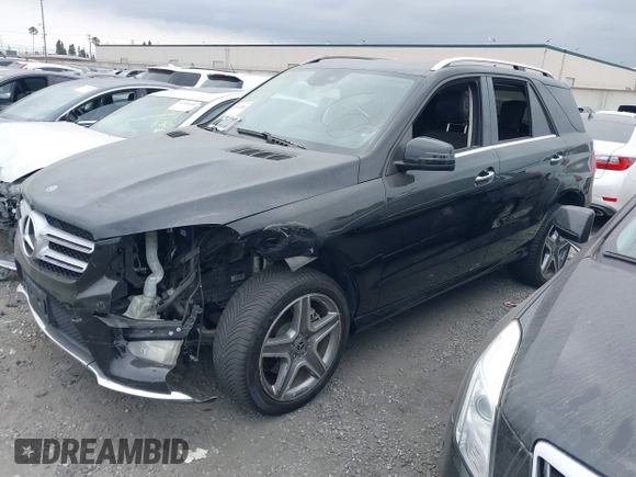 2018 Mercedes-Benz GLE 350 z VIN 4JGDA5JB7JB061715, wystawiony jako IAAI lot #42565286 z przebiegiem 77 995 mil mil oraz . Historia ofert i sprzedaży dostępna na DreamBid. Obrazek 2.