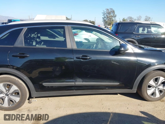 2019 Kia Niro LX with VIN KNDCB3LC4K5241497, listed as a IAAI auction lot 41670537 with 55,066 mi miles. Bid and sale history available at carsss.com. Image 13.