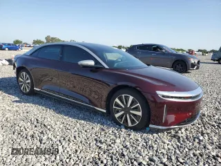 2022 Lucid Air Grand Touring z VIN 50EA1GBAXNA003291, wystawiony jako Copart lot #56681945 z przebiegiem 18 672 mil mil oraz Szkoda całkowita • Salvage title. Historia ofert i sprzedaży dostępna na DreamBid. Obrazek 4.