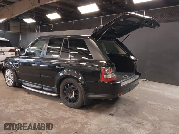 2011 Land Rover Range Rover Sport HSE Lux with VIN SALSK2D48BA283684, listed as a IAAI auction lot 42009034 with 164,642 mi miles and . Bid and sale history available at DreamBid. Image 3.