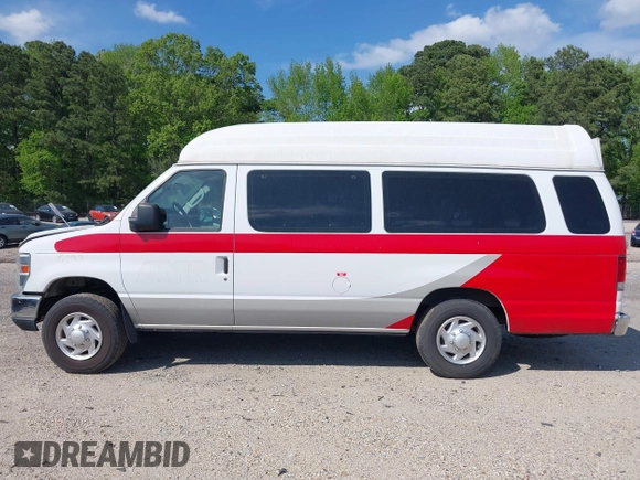 2014 Ford Econoline Cargo Commercial with VIN 1FTNS2EW6EDA93261, listed as a IAAI auction lot 42028251 with 222,205 mi miles and . Bid and sale history available at DreamBid. Image 14.