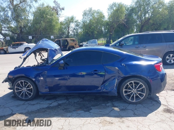 2018 Toyota 86 with VIN JF1ZNAA12J8700620, listed as a IAAI auction lot 41848941 with 127,396 mi miles. Bid and sale history available at carsss.com. Image 15.