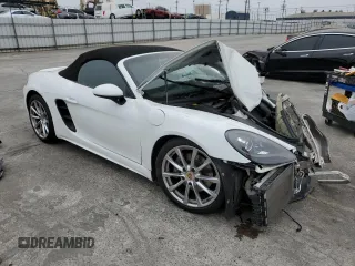 2019 Porsche 718 Boxster z VIN WP0CA2A80KS211040, wystawiony jako Copart lot #76409354 z przebiegiem 27 669 mil mil oraz Szkoda całkowita • Salvage title. Historia ofert i sprzedaży dostępna na DreamBid. Obrazek 4.
