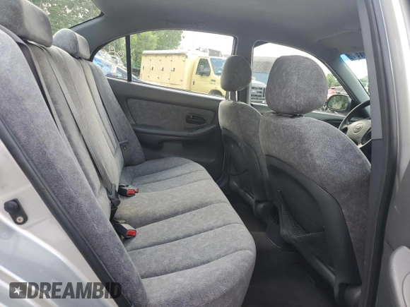 2001 Hyundai Elantra GLS with VIN KMHDN45D01U241519, listed as a Copart auction lot 61551095 with 201,343 mi miles and Salvage title. Bid and sale history available at DreamBid. Image 10.