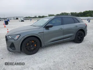 2023 Audi e-tron Chronos с VIN WA1VABGEXPB011919, выставлен на аукционе Copart как лот 50813874 с пробегом 23 492 миль миль и . История ставок и продаж доступна на DreamBid. Изображение 1.
