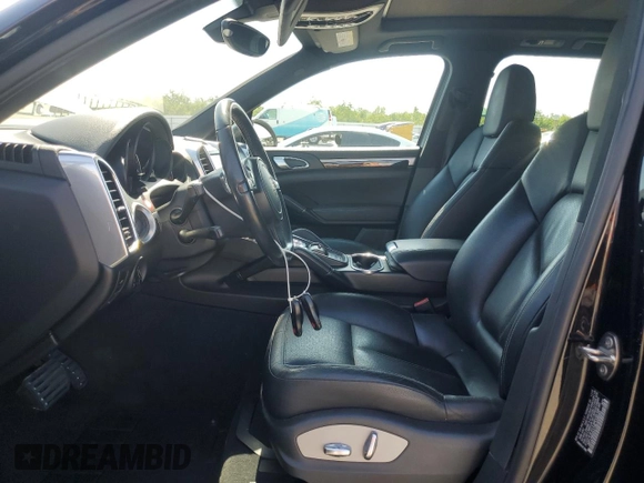 2011 Porsche Cayenne S with VIN WP1AB2A27BLA49545, listed as a Copart auction lot 60195185 with 141,378 mi miles and Clean title. Bid and sale history available at DreamBid. Image 7.