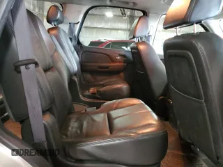 2008 Chevrolet Tahoe 3LT z VIN 1GNFK13088R228106, wystawiony jako Copart lot #59658525 z przebiegiem 177 243 mil mil oraz Czysty tytuł • Clean title. Historia ofert i sprzedaży dostępna na DreamBid. Obrazek 11.