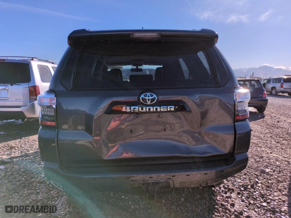 2019 Toyota 4Runner SR5 with VIN JTEBU5JR9K5675869, listed as a Copart auction lot 46940085 with 0 mi miles and Salvage Title. Bid and sale history available at carsss.com. Image 6.