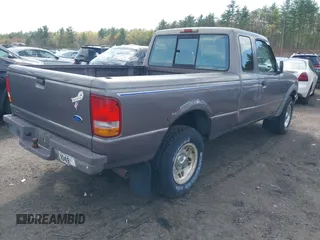 1997 Ford Ranger XLT with VIN 1FTCR15X5VPA26414, listed as a IAAI auction lot 42152221 with 182,487 mi miles. Bid and sale history available at carsss.com. Image 4.