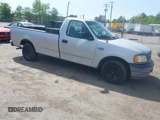 2002 Ford F-150 XL with VIN 1FTRF17202NB42616, listed as a IAAI auction lot 42117616 with 230,852 mi miles. Bid and sale history available at carsss.com. Image 1.