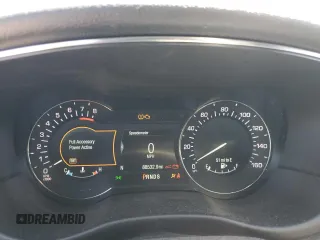 2019 Lincoln MKC Select z VIN 5LMCJ2D91KUL22696, wystawiony jako Copart lot #56699465 z przebiegiem 88 532 mil mil oraz Szkoda całkowita • Salvage title. Historia ofert i sprzedaży dostępna na DreamBid. Obrazek 9.