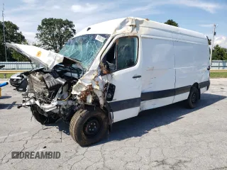 2011 Freightliner Sprinter with VIN WDYPE8CC4B5552423, listed as a Copart auction lot 69059564 with Not Provided miles and Salvage Title. Bid and sale history available at DreamBid. Image 1.