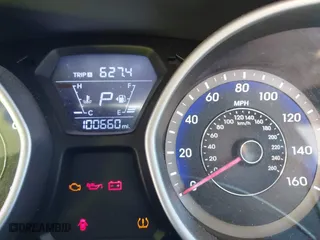 2014 Hyundai Elantra SE with VIN KMHDH4AE4EU174399, listed as a IAAI auction lot 41900852 with 100,660 mi miles. Bid and sale history available at carsss.com. Image 7.