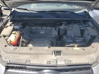 2010 Toyota RAV4 z VIN 2T3ZF4DV0AW050199, wystawiony jako Copart lot #63526535 z przebiegiem 127 022 mil mil oraz Szkoda całkowita • Salvage title. Historia ofert i sprzedaży dostępna na DreamBid. Obrazek 12.