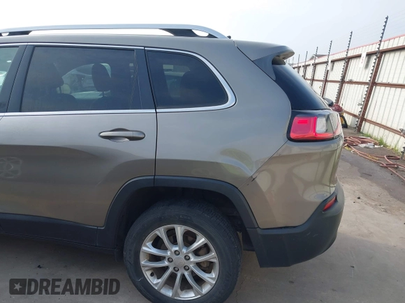 2019 Jeep Cherokee Latitude with VIN 1C4PJLCBXKD416644, listed as a IAAI auction lot 42261057 with 93,849 mi miles and . Bid and sale history available at DreamBid. Image 20.