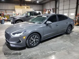 2021 Hyundai Sonata Hybrid Blue with VIN KMHL24JJ8MA025827, listed as a Copart auction lot 43350725 with 27,722 mi miles and Salvage Title. Bid and sale history available at carsss.com. Image 1.