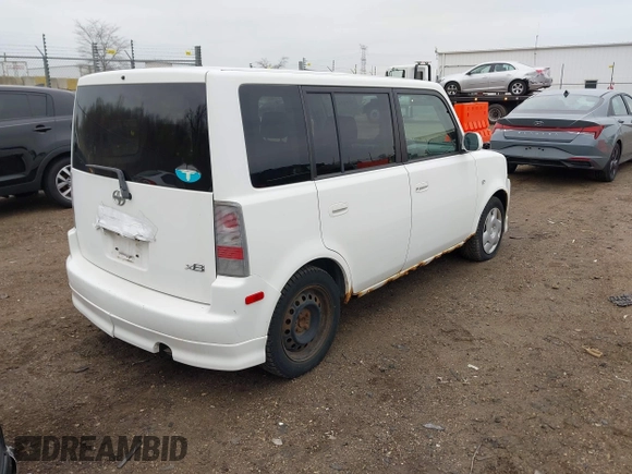 2005 Scion xB z VIN JTLKT324154024331, wystawiony jako IAAI lot #42045127 z przebiegiem 170 111 mil mil oraz . Historia ofert i sprzedaży dostępna na DreamBid. Obrazek 4.