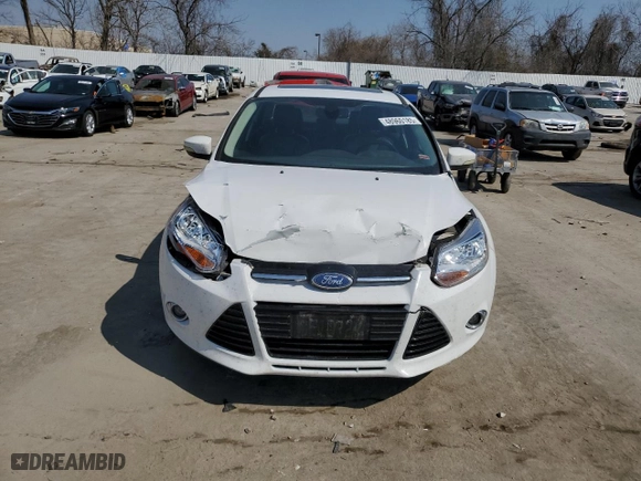 2012 Ford Focus SEL with VIN 1FAHP3H24CL168142, listed as a Copart auction lot 48960185 with 180,457 mi miles and Salvage Title. Bid and sale history available at carsss.com. Image 5.