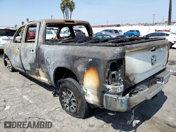 2022 Ram 2500 Longhorn z VIN 3C6UR5GL5NG381553, wystawiony jako Copart lot #70767164 z przebiegiem Nie podano mil oraz Nie do naprawy • Non repairable. Historia ofert i sprzedaży dostępna na DreamBid. Obrazek 2.