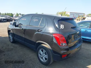 2020 Chevrolet Trax LS with VIN KL7CJNSB8LB016636, listed as a IAAI auction lot 40073176 with 49,089 mi miles. Bid and sale history available at carsss.com. Image 3.