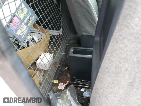 2020 Nissan NV200 SV с VIN 3N6CM0KN8LK697163, выставлен на аукционе Copart как лот 58204825 с пробегом 115 260 миль миль и Списание • Salvage title. История ставок и продаж доступна на DreamBid. Изображение 11.