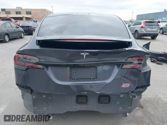 2022 Tesla Model X Plaid with VIN 7SAXCBE6XNF337687, listed as a IAAI auction lot 42035097 with 18,756 mi miles and . Bid and sale history available at DreamBid. Image 17.