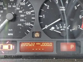 2003 BMW 3 Series 325xi with VIN WBAEU33433PH90464, listed as a IAAI auction lot 41994953 with 220,522 mi miles and . Bid and sale history available at DreamBid. Image 7.