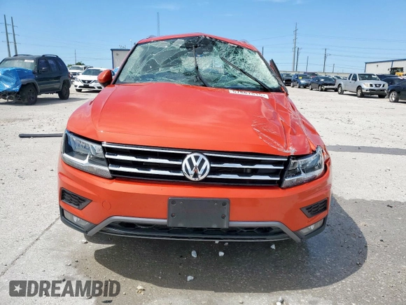 2018 Volkswagen Tiguan SEL с VIN 3VV3B7AX6JM021060, выставлен на аукционе Copart как лот 57887515 с пробегом 20 176 миль миль и На запчасти • Non repairable. История ставок и продаж доступна на DreamBid. Изображение 5.