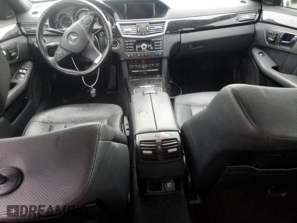 2010 Mercedes-Benz E-Class E 550 Luxury with VIN WDDHF9AB5AA250552, listed as a Copart auction lot 42987425 with 117,474 mi miles and Clean Title. Bid and sale history available at carsss.com. Image 8.