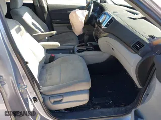 2016 Honda Pilot EX with VIN 5FNYF6H38GB098287, listed as a IAAI auction lot 41428631 with 148,562 mi miles. Bid and sale history available at carsss.com. Image 5.