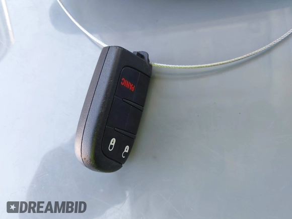 2020 Jeep Renegade Latitude with VIN ZACNJABB8LPL63973, listed as a IAAI auction lot 42552558 with 104,089 mi miles and . Bid and sale history available at DreamBid. Image 11.