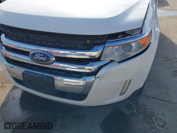 2011 Ford Edge Limited with VIN 2FMDK3KC2BBA11678, listed as a IAAI auction lot 41045879 with 315,396 mi miles. Bid and sale history available at carsss.com. Image 6.