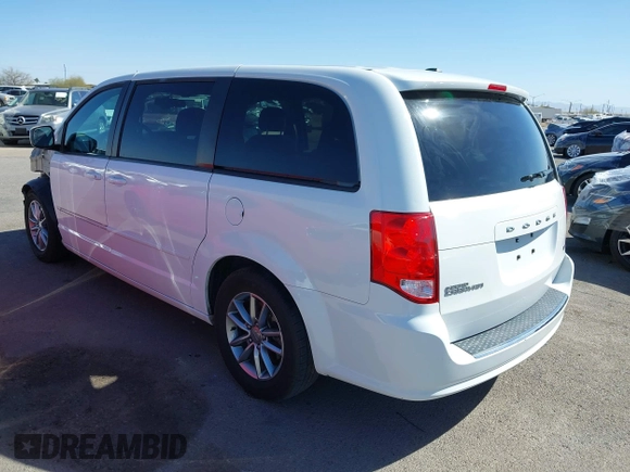 2016 Dodge Grand Caravan SE with VIN 2C4RDGBG1GR349523, listed as a IAAI auction lot 41700491 with 44,253 mi miles and . Bid and sale history available at DreamBid. Image 3.