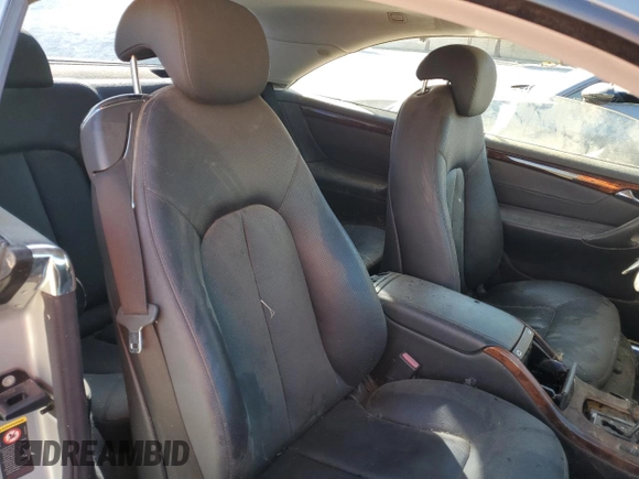 2003 Mercedes-Benz CL 500 z VIN WDBPJ75JX3A035552, wystawiony jako Copart lot #41872205 z przebiegiem Nie podano mil oraz Czysty tytuł • Clean title. Historia ofert i sprzedaży dostępna na DreamBid. Obrazek 10.
