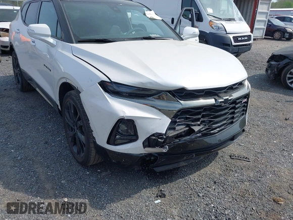 2022 Chevrolet Blazer RS с VIN 3GNKBKRS0NS222919, выставлен на аукционе IAAI как лот 42114605 с пробегом 35 224 миль миль и . История ставок и продаж доступна на DreamBid. Изображение 6.