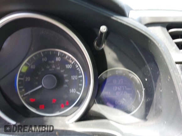 2020 Honda Fit LX z VIN 3HGGK5H44LM729036, wystawiony jako IAAI lot #41840623 z przebiegiem 134 277 mil mil oraz . Historia ofert i sprzedaży dostępna na DreamBid. Obrazek 7.