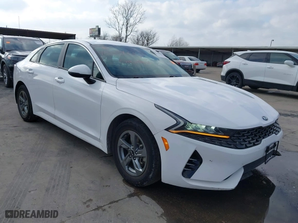 2021 Kia K5 LXS with VIN 5XXG14J21MG009202, listed as a IAAI auction lot 41533433 with 65,367 mi miles. Bid and sale history available at carsss.com. Image 1.