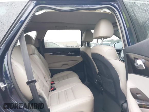 2020 Kia Sorento EX V6 with VIN 5XYPH4A5XLG677628, listed as a IAAI auction lot 41106780 with 62,374 mi miles. Bid and sale history available at carsss.com. Image 8.