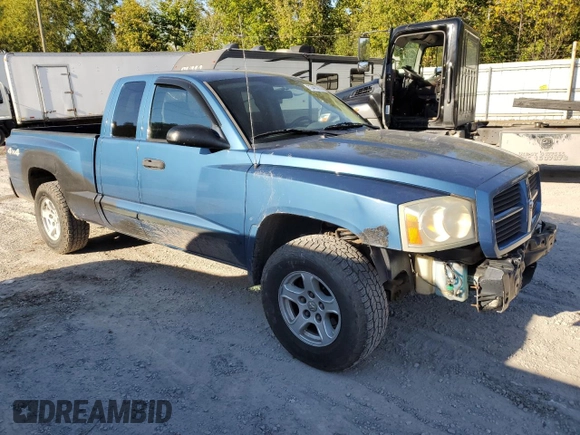 2006 Dodge Dakota SLT with VIN 1D7HW42K56S544472, listed as a Copart auction lot 73413914 with 187,616 mi miles and Salvage Title. Bid and sale history available at DreamBid. Image 4.